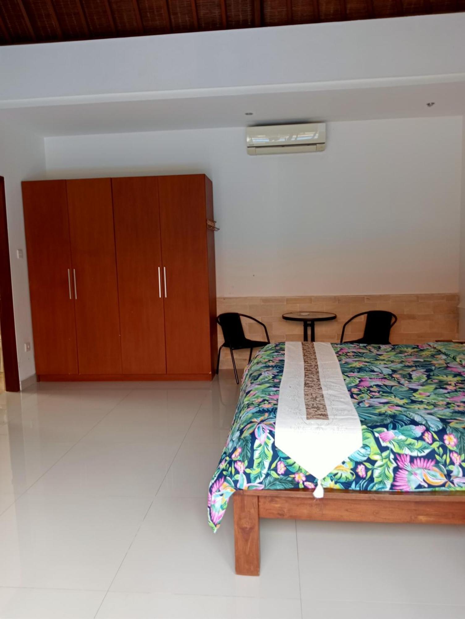 Pondok Indah Villa Ujung Bagian luar foto